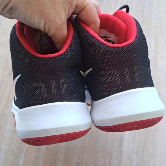 Nike Air Precision NBK Basketball Sport Tennis Shoes size 8 Blk University Red - Picture 5 of 12